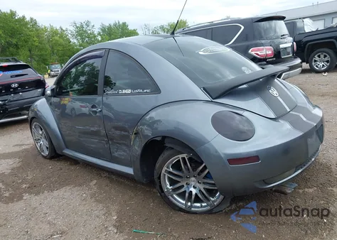 2008 Volkswagen New Beetle S z USA, uszkodzony, nr VIN 3VWPW31C78M503716